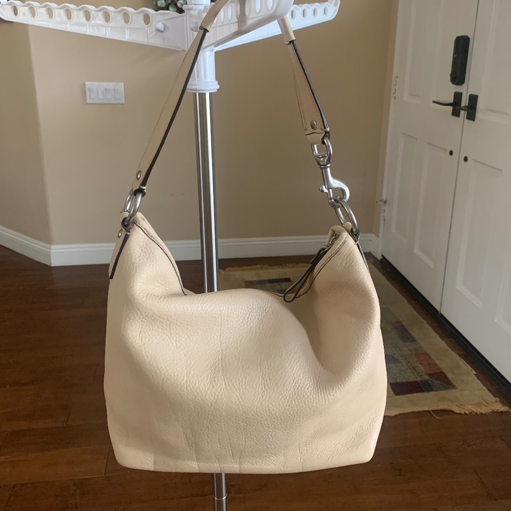 NWOT Couch Slouchy Soft Pebble Leather Collection Shoulder Bag